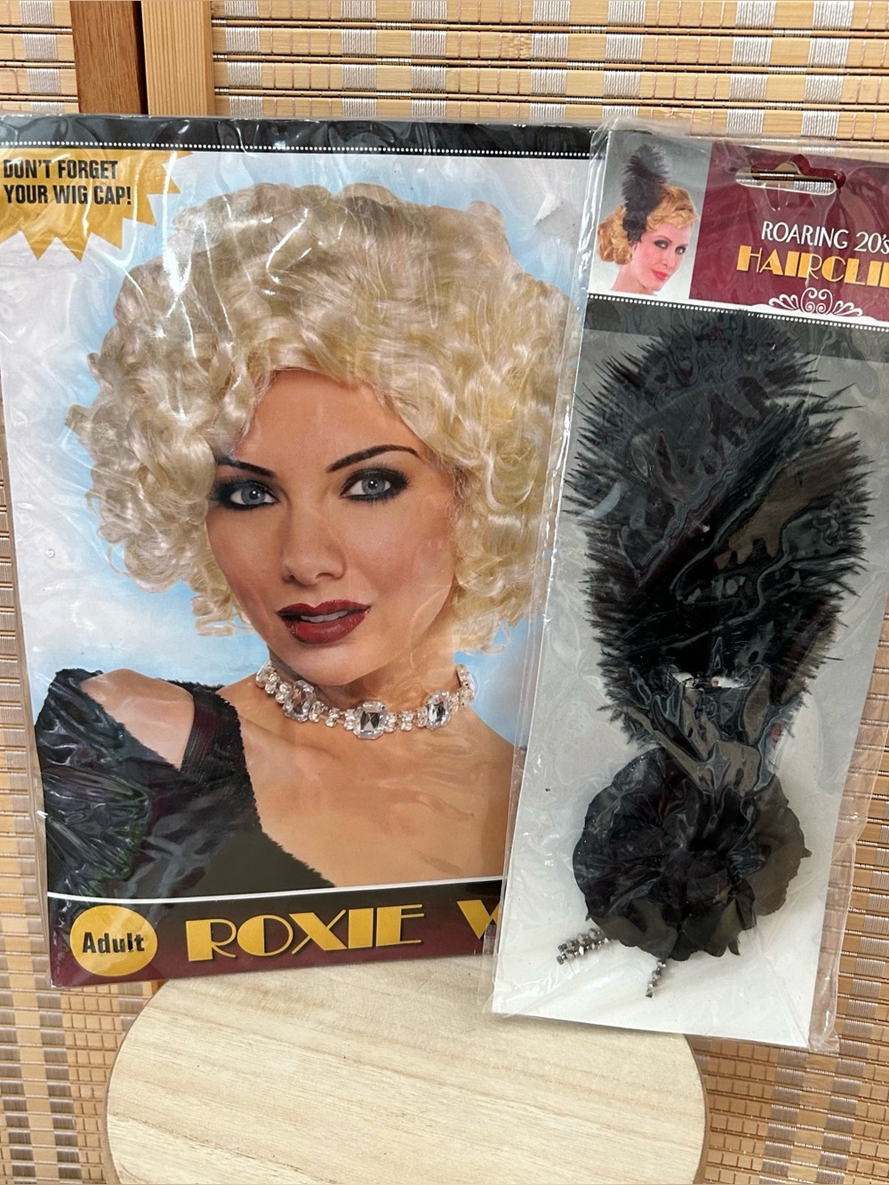 New 20’s Flapper Roxie wig Halloween costume